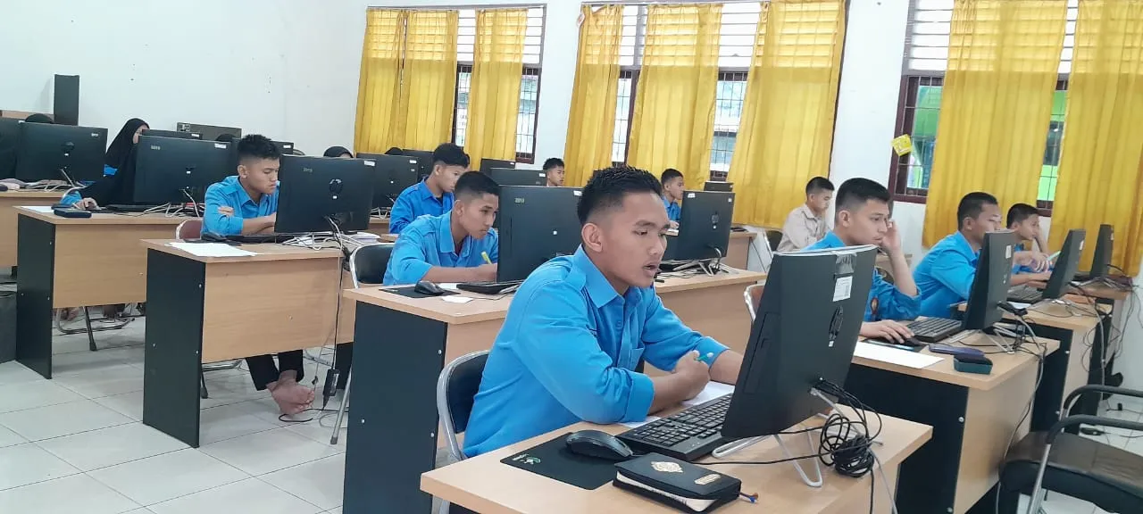 Santri Pesantren Darul Mursyid Raih Prestasi Competition For High School in Informatics & Problem Solving Tingkat Nasional 2025