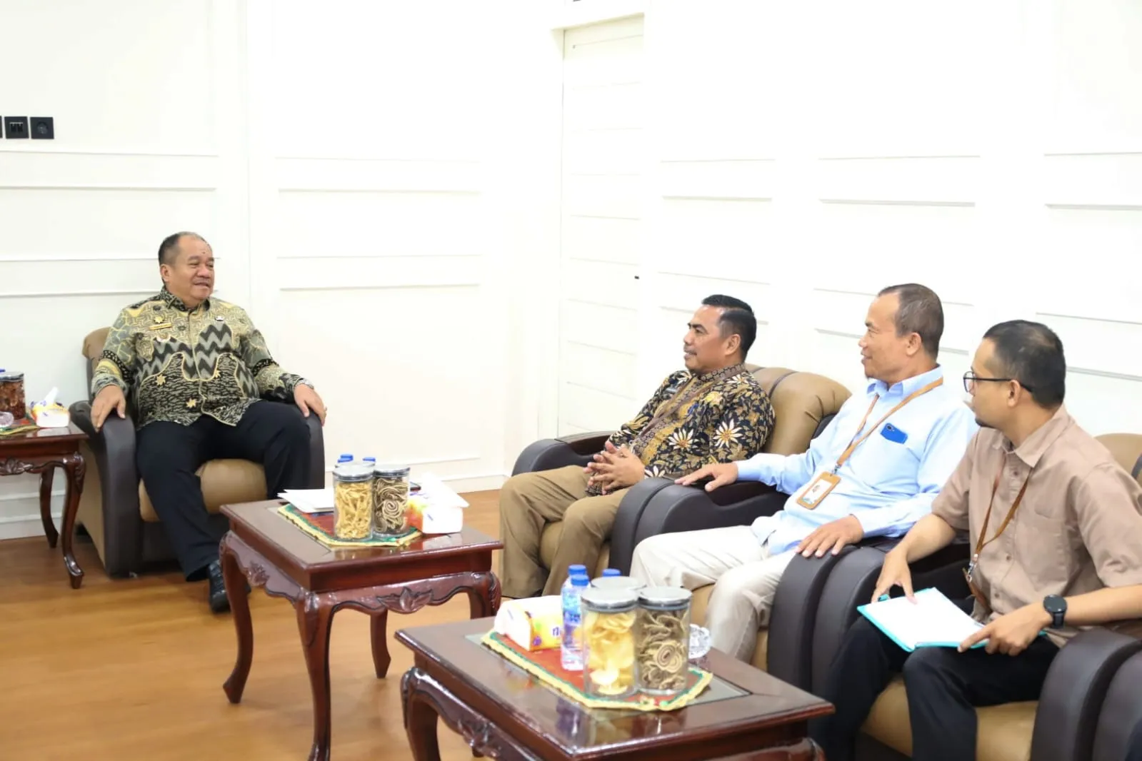 Bupati Taufik Zainal Abidin Terima Audiensi Ketua BPS Asahan
