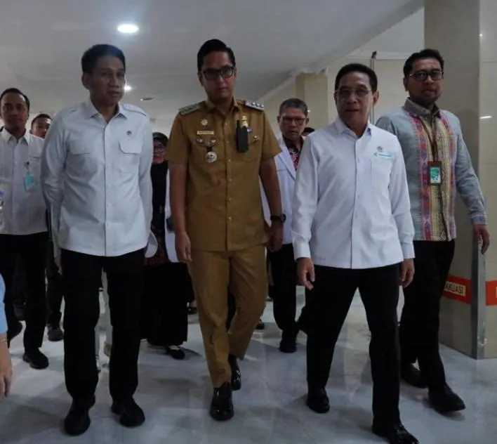Cegah Penyebaran TB, Wali Kota Medan Gencarkan Tracing Jemput Bola
