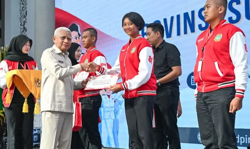 Wagub Sumut Surya Lepas Pemulangan 74 Paskibraka