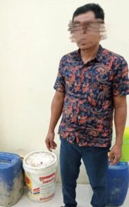 Razia Pekat Di Palas, Pemilik Warung Penjual Miras Diamankan