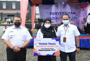 Bupati Tapsel Doly Pasaribu Apresiasi Bank Sumut Beri Hadiah Kepada Nasabah