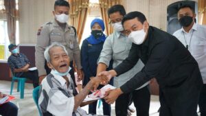 Anggota DPR RI Rudi Hartono Bangun Realisasikan Aspirasi Rakyat Binjai Belum Terima Bansos