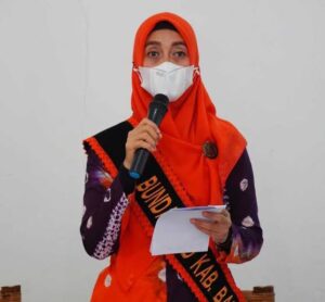 Ny. Maya Zahir  Sosialisasi Pola Asuh Anak