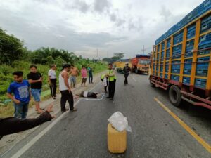 Ibu Rumah Tangga di Batu Bara Tewas Ditabrak Mobil Barang