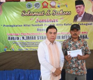 Pesantren Darul Mursyid Gelar Seminar Ekonomi Umat Nilai Tambah Ikan Sale