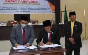 Bupati Dolly dan Ketua DPRD Teken Nota Kesepakatan Perubahan KUA-PPAS 2022