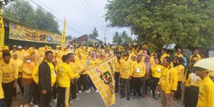 Ribuan Warga Batu Bara Meriahkan Jalan Sehat HUT Golkar Ke-58