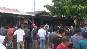 Ditikam Mantan Suami Kekasih, Karyawan HKI Rubuh Bersimbah Darah