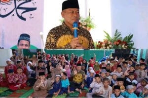 Wali Kota Waris : Anak Yatim Jangan Berkecil Hati