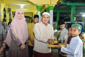 Bupati Zahir Hadiri Peringatan Nuzulul Qur’an di Masjid Hasanah Simpang Dolok