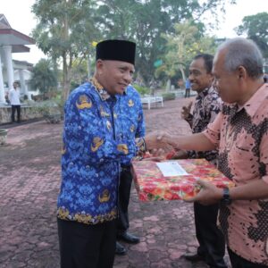 Bupati Asahan H. Surya Pimpin Upacara HKN Tahun 2024.