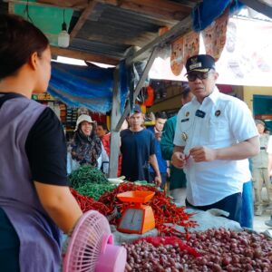 Pj. Bupati Batu Bara Nizhamul Monitor Harga Sembako.