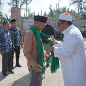 Bupati Asahan, H. Surya Hadiri Acara Penyambutan Santri Yayasan Ikhwan Islamic Boarding School.