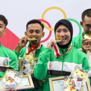 PON XXI, Sumut Catat Sejarah Rebut Emas Pertama Squash.