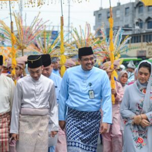 Bobby Nasution Disambut Sultan Deli dan Dramband Islami di Masjid Raya Medan.