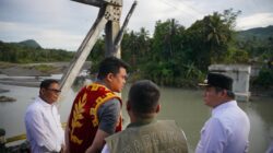 Bobby Nasution Janji Bangun Jembatan Ambruk di Nias Barat